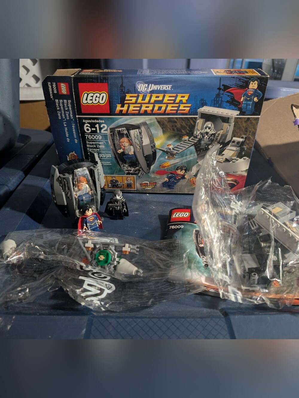 LEGO 76009 76010 Superman Black Zero Escape Batman: The Penguin Faceoff COMPLETE